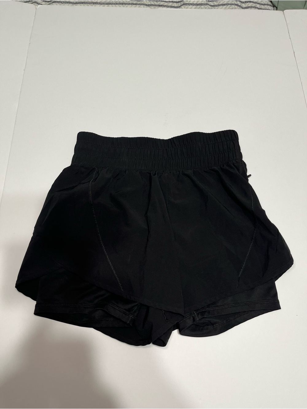 Avía Women’s Black Athletic Shorts